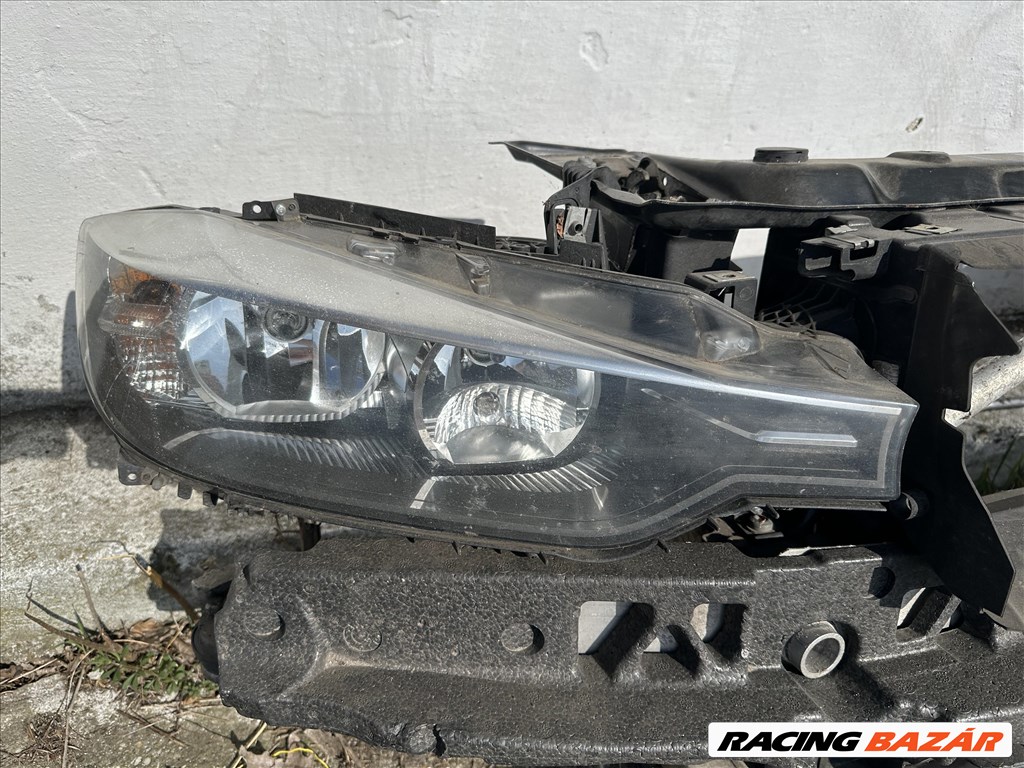 BMW F30 F31 homlokfal zárhíd halogén lámpa  2. kép