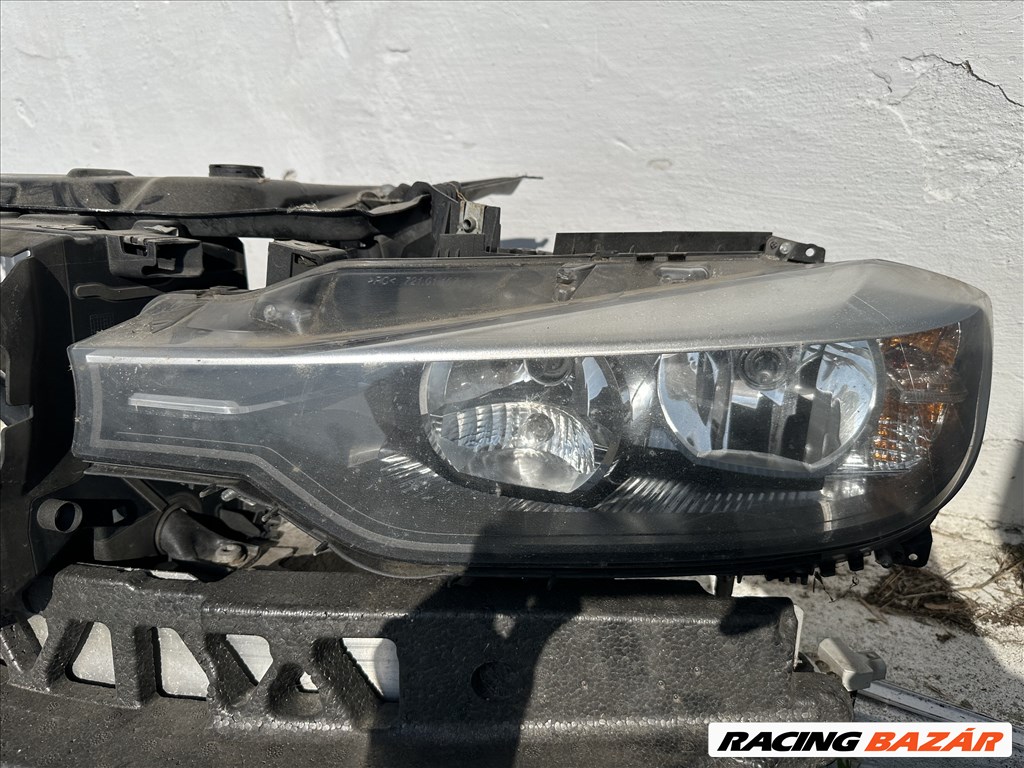 BMW F30 F31 homlokfal zárhíd halogén lámpa  3. kép
