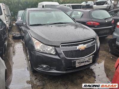 Chevrolet Cruze csavaros eleje