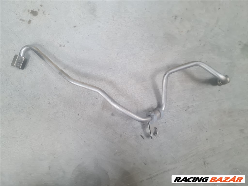 Volkswagen Golf VII turbó olajzó cső 04L 145 771 H 4. kép