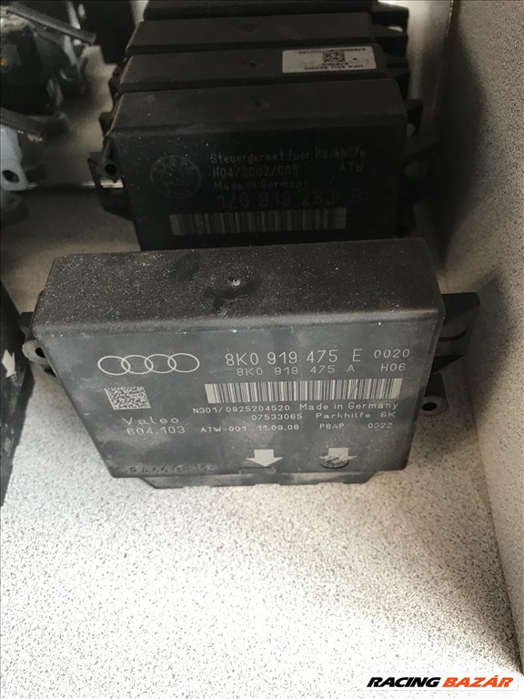 Audi A4 (B8 - 8K) PDC vezérlő 8k0919475e 1. kép