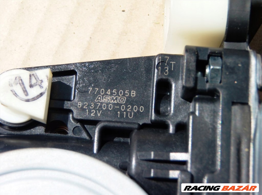 Mazda MX-5 (ND) jobb oldali tető mozgató motor ng20r16m1 3. kép
