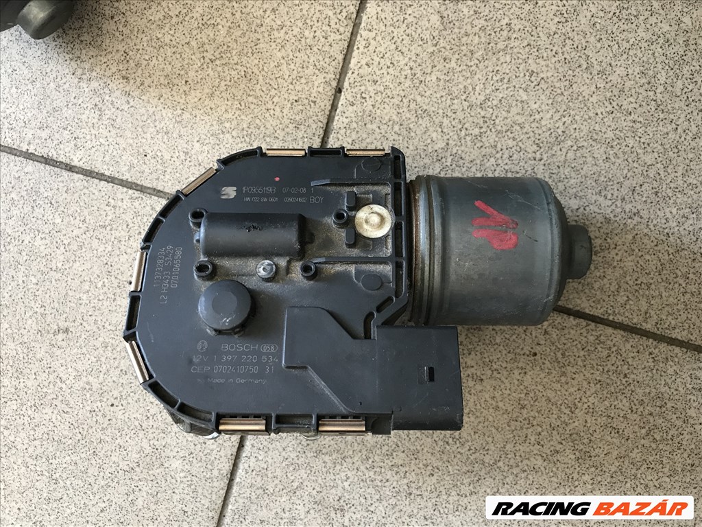 Seat León II 1P - bal első ablaktörlő motor  1p0955119b 1. kép