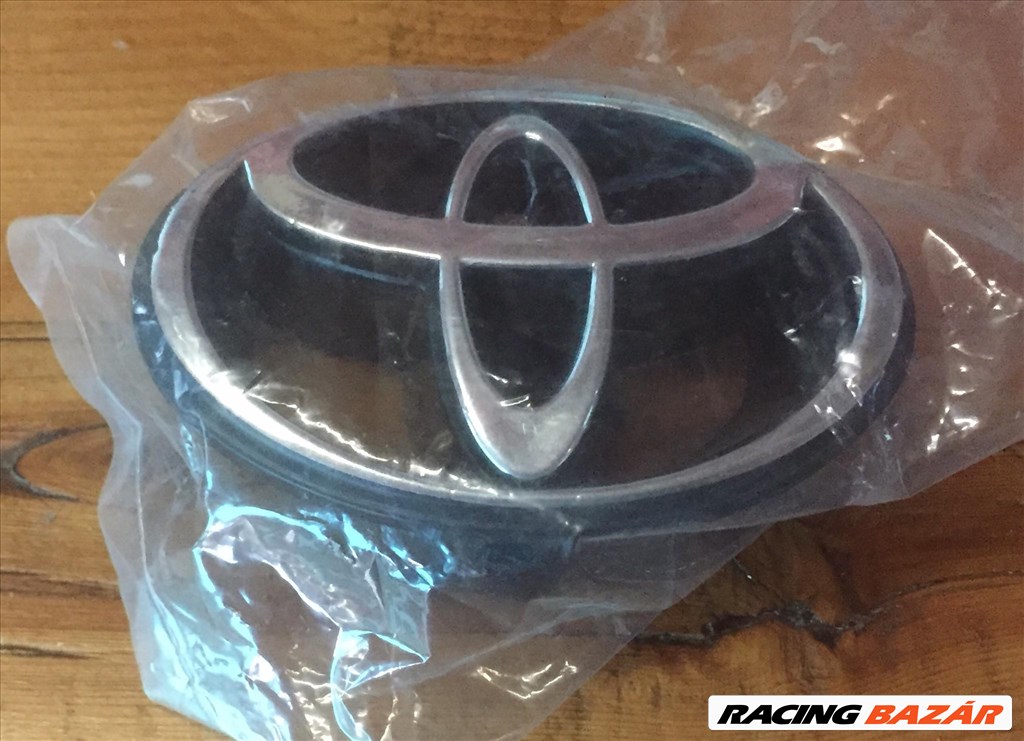 Toyota embléma 1. kép