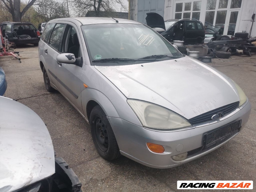 Ford Focus Mk1 1.8i 16V fényszóró  3. kép