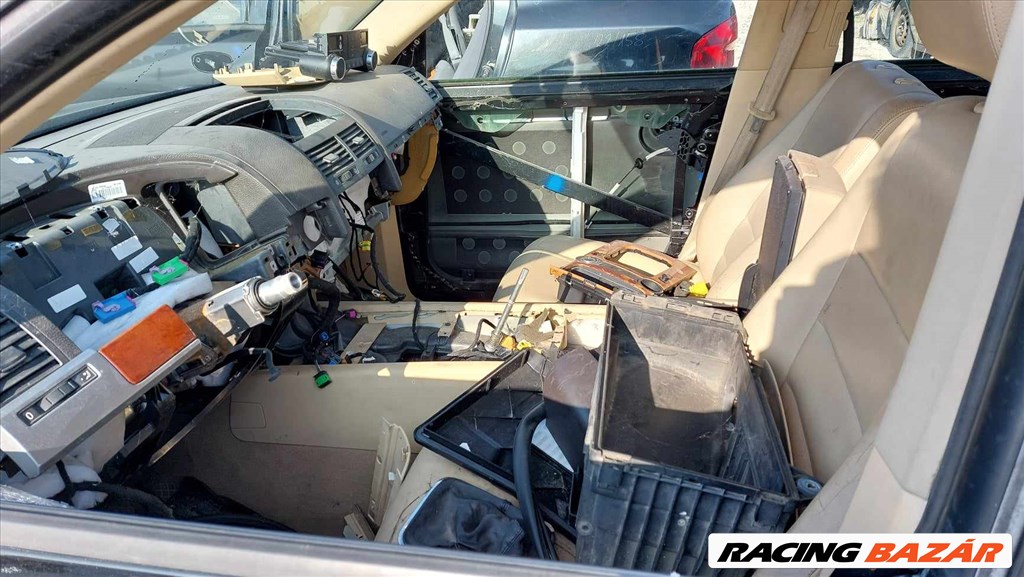 Volkswagen Touareg I bontott alkatrészei (20/241) 12. kép