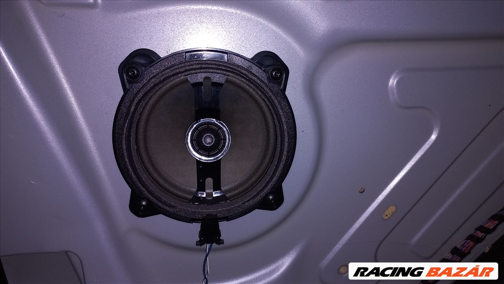 Audi A3 8P Blaupunkt hátsó hangszórók 5. kép