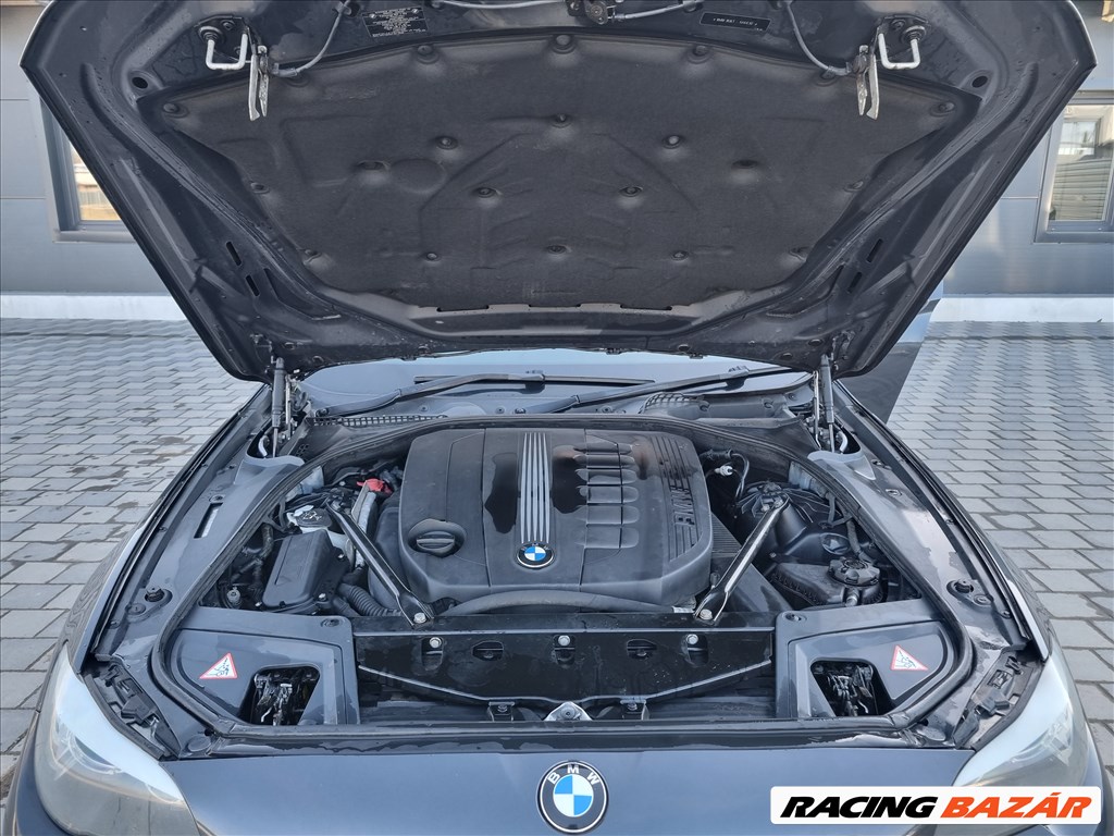 BMW 525 (F10/F11) bontott alkatrészei 16. kép