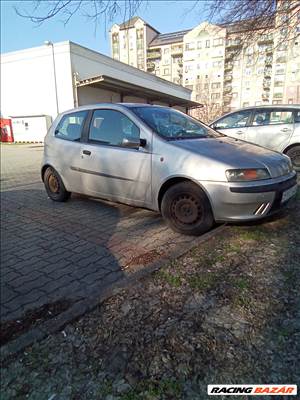 Fiat Punto II bontott alkatrészei vagy egyben bontásra eladó