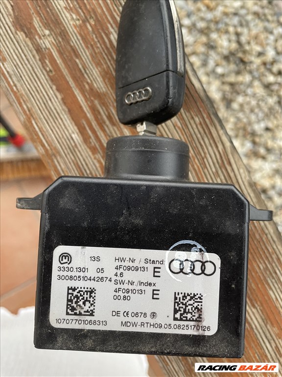 Audi A6 gyújtáskapcsoló kulccsal, ablakemelő,  6. kép