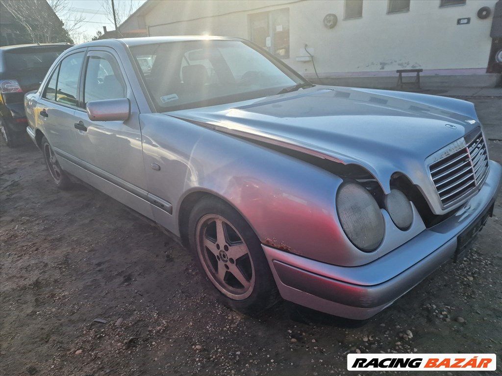 Mercedes E 220 Diesel w210 220 D OM604912 MOTORKÓD! 95 LE! KIVÁLLÓ MOTOR 2. kép