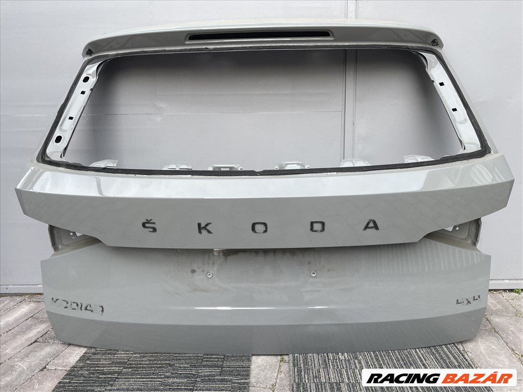 Skoda Kodiaq csomagtér ajtó 1. kép