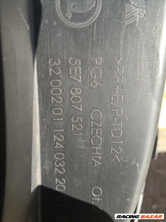 Skoda Octavia kombi hátsó lökhárító spoiler  5e7807521 5. kép