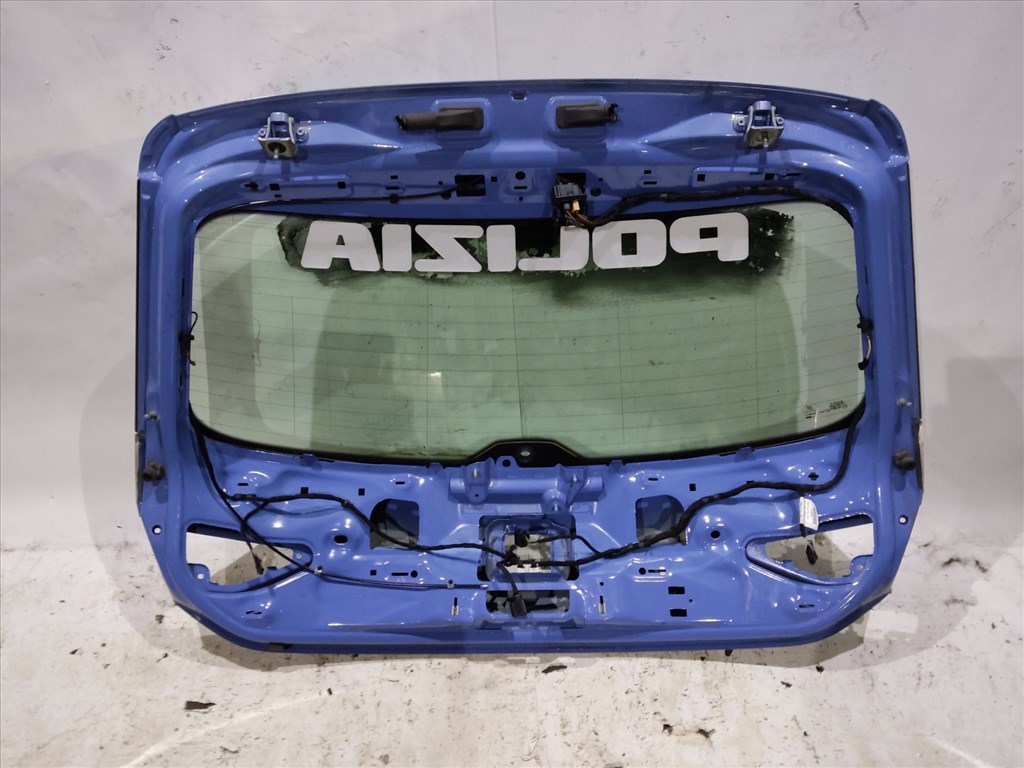 176156 Seat Leon 2012-2016 Csomagtérajtó a képen látható sérüléssel 3. kép