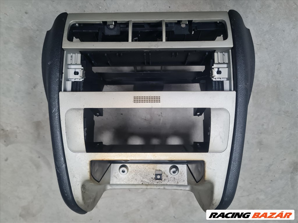 Seat Toledo II középkonzol keret 1M0 863 243 1. kép