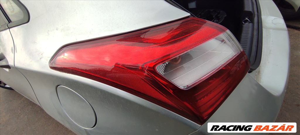 Hyundai i30 (GD) Bal hátsó külső lámpa  1. kép