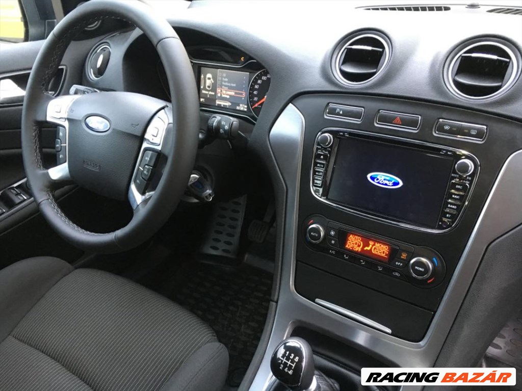 Ford Android CarPlay Multimédia, GPS, Wifi, Bluetooth, Tolatókamerával! 1. kép