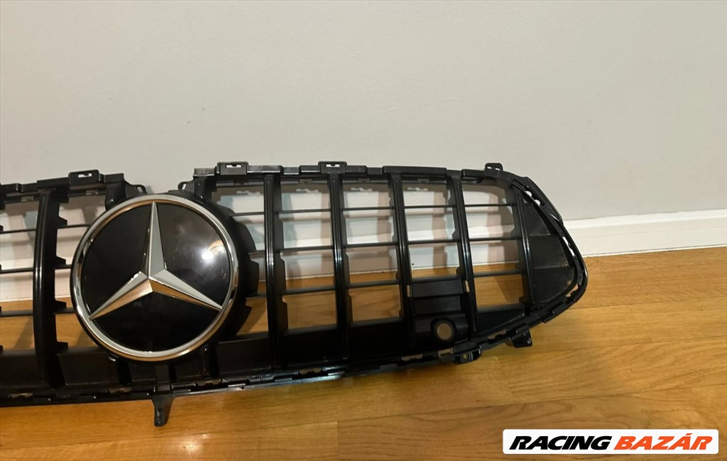 Mercedes CLA-osztály W118 hűtőrács  a1188883600 2. kép
