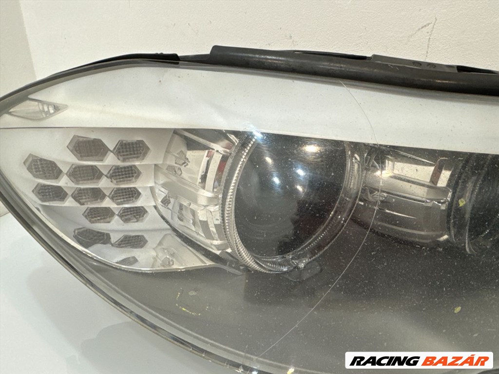 BMW F10 F11 jobb oldali xenon kanyarkövetős fényszóró  7203252 3. kép