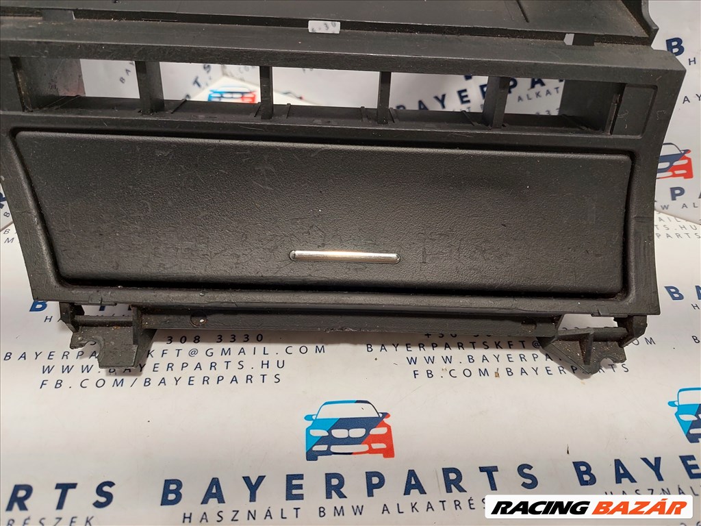 BMW E46 középső tároló konzol középkonzol hamutartó tartó (003569) 8205377 3. kép