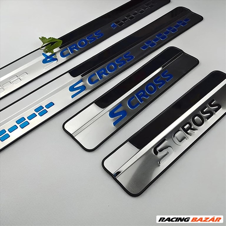 Suzuki S Cross küszöbvédő szett 2. kép