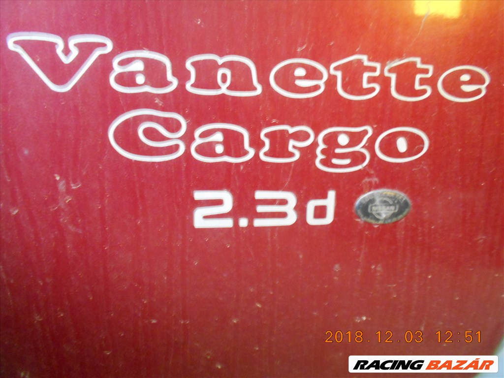 Nissan Vanette  cargo 2,3d bontott alkatrészei 1. kép
