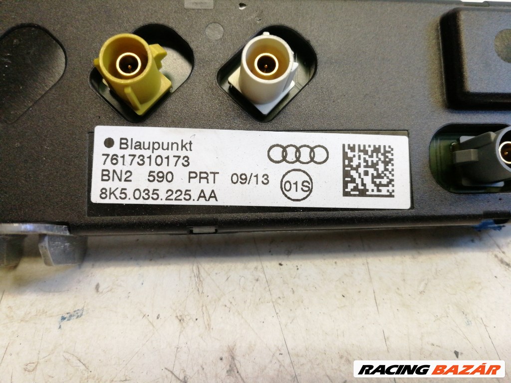 Audi A4 4 ajtós (8K B8) antennaerõsítõ (antenna erõsítõ) 8K5035225AA 3. kép