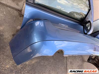 Ford Focus mk1 kombi hátsó lökhárító kék szín