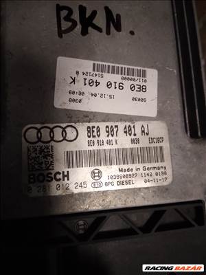 Audi A4 (B6/B7) Motorvezérlö 8e0907401aj