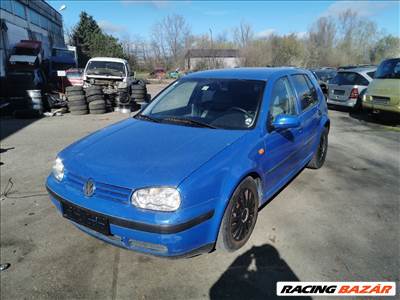 Volkswagen Golf IV 1.4 16V ajtó 