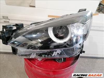 Mazda 2 (DJ1) Első lámpa 