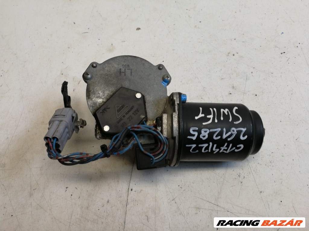 Suzuki Swift elsõ ablaktörlõ motor 2. kép