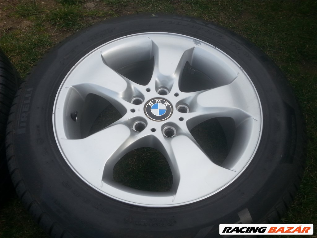 17" gyári BMW X3 alufelni, rajta 235/55 újszerű Pirelli P7 nyári gumi  4. kép