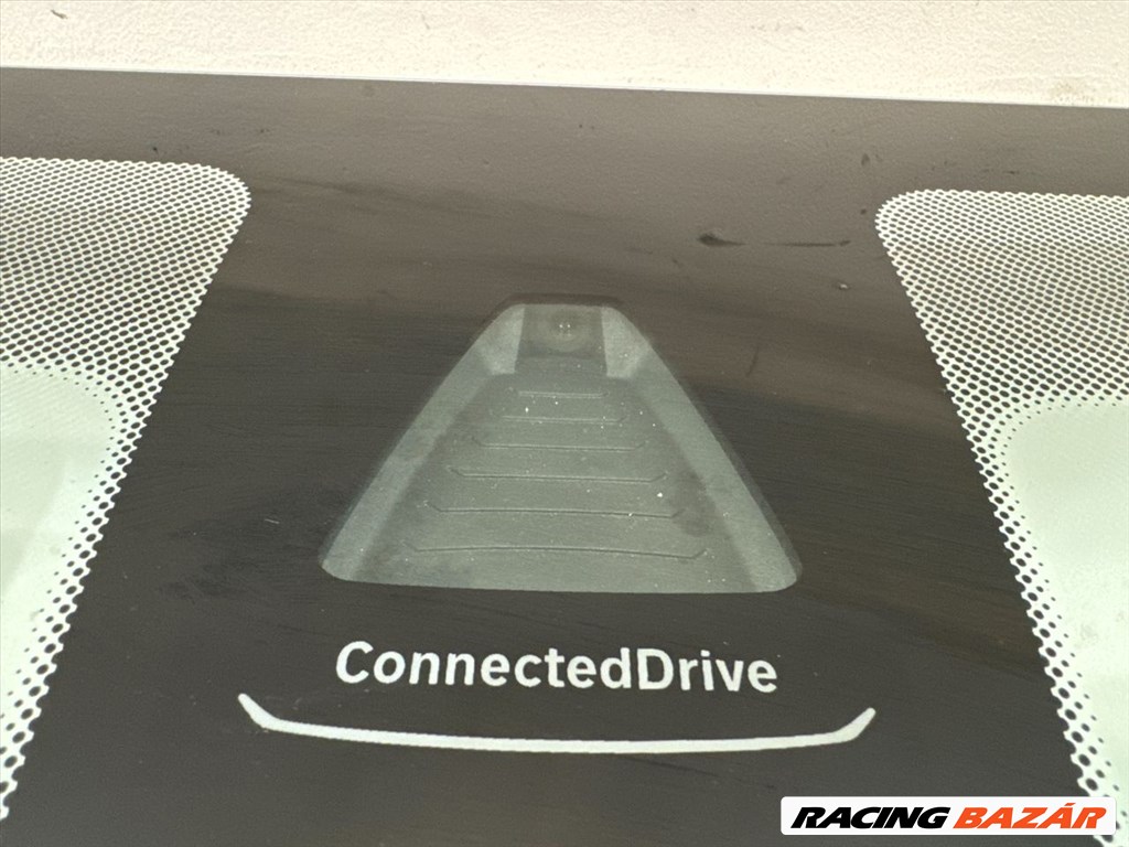 BMW F10 F11 Gyári Connected Drive szélvédő HUD-os  3. kép