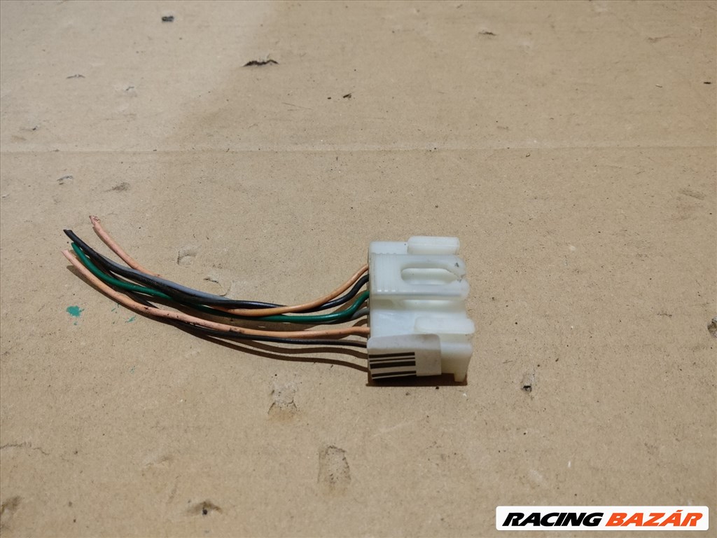 175425 Fiat Stilo 2003-2007 Hátsó lámpa Elektromos csatlakozó 51735222 1. kép