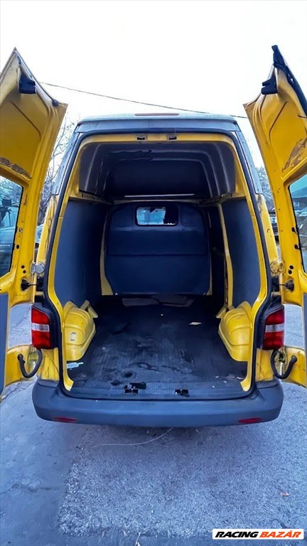 Eladó Volkswagen Transporter T5 haszonjármű 10. kép