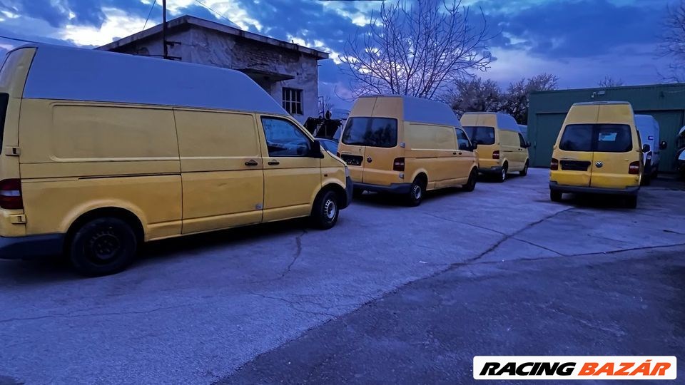 Eladó Volkswagen Transporter T5 haszonjármű 11. kép