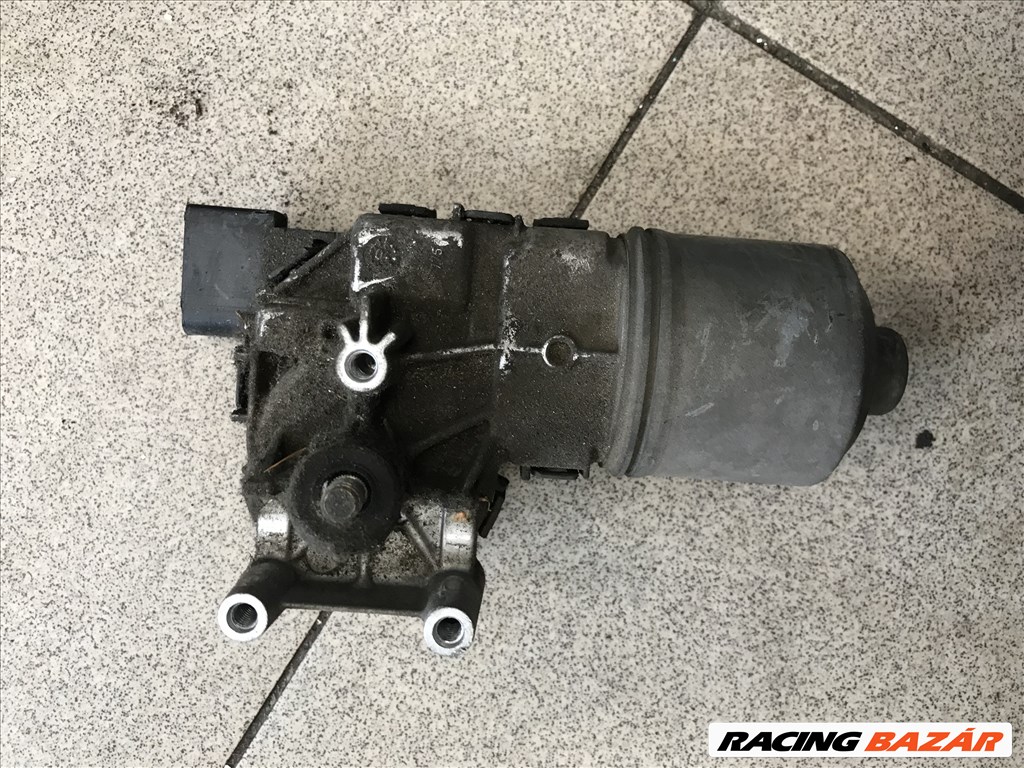 Volkswagen Polo IV 9N _ első ablaktörlő motor 6q2955119a 2. kép