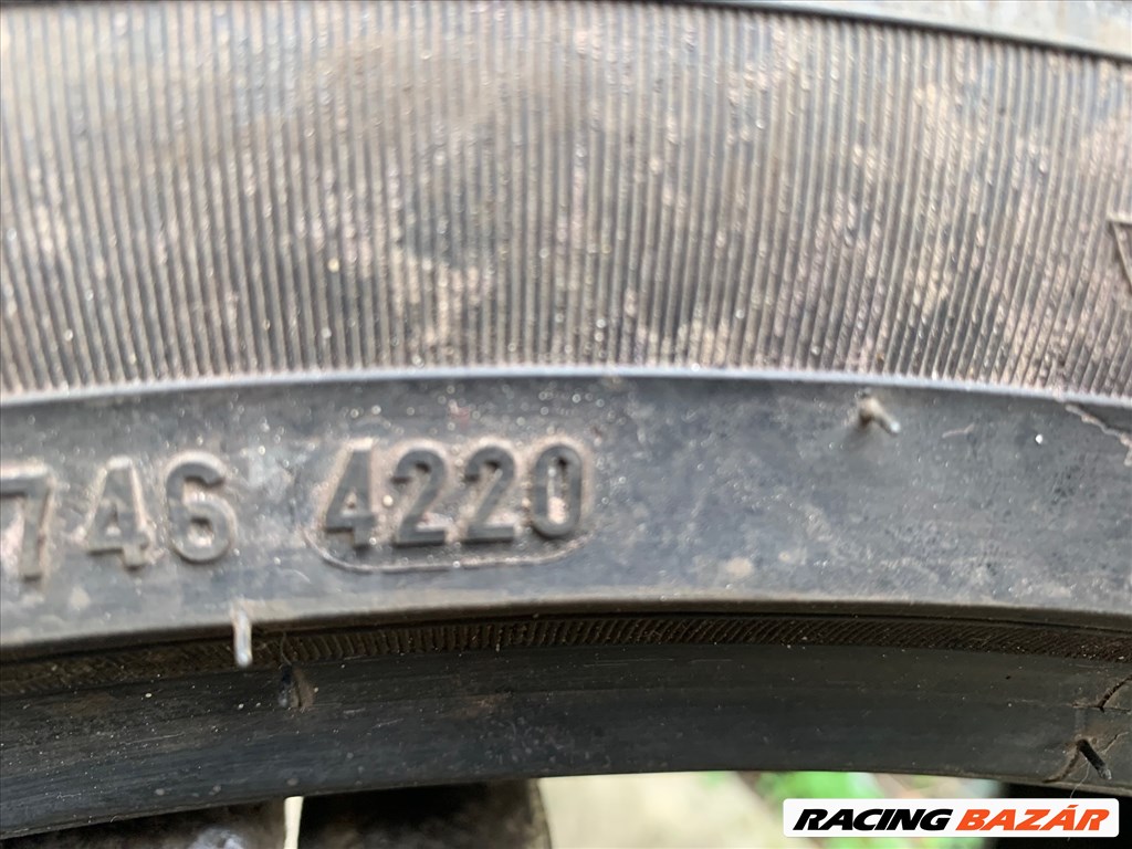  305/3521" használt Pirelli téli gumi gumi 5. kép