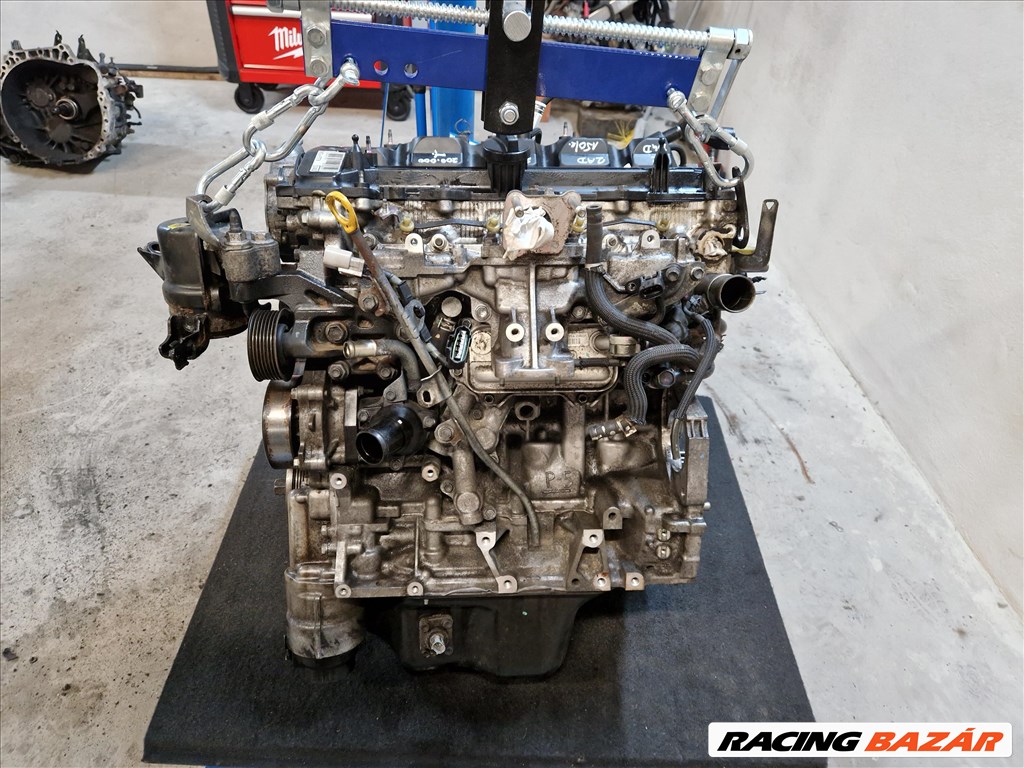 Toyota Avensis T27 2.2 D4D 2AD motor  2. kép