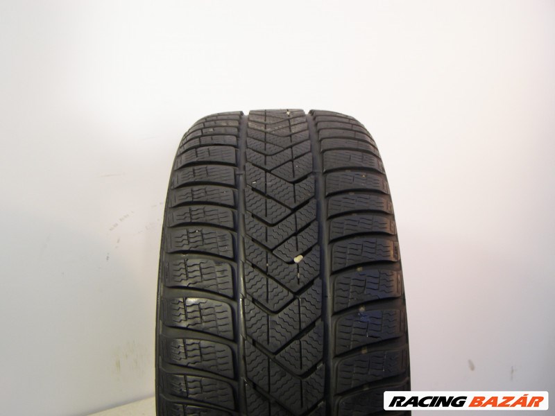 Pirelli Sottozero 3 235/45 R18  1. kép