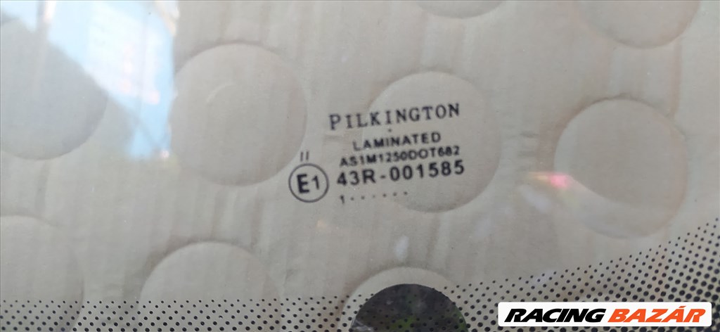 BMW E39 első szélvédő - Pilkington 2. kép