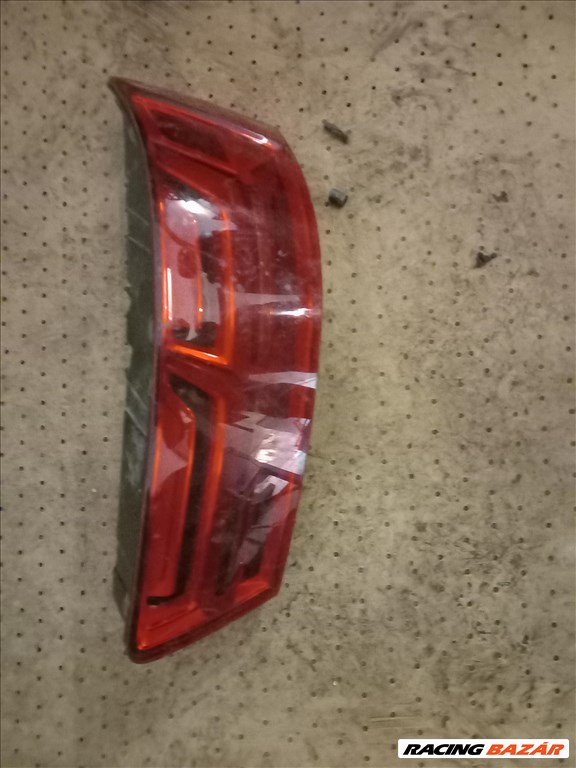 Audi Q7 LED hátsó lámpa jobb 4M0945094M 1. kép