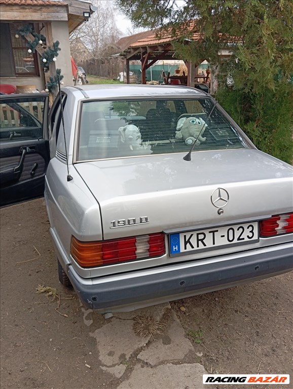 Eladó Mercedes 190 D 2.5 (2497 cm³, 94 PS) (W201) 6. kép