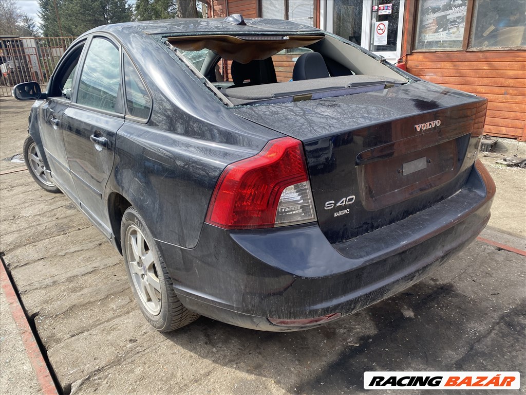 Volvo S40 1.6i bontott alkatrészei 2. kép