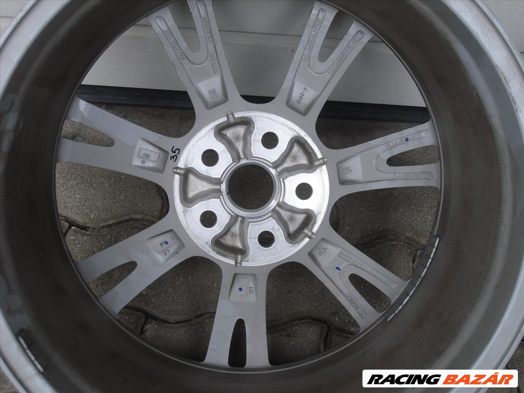 Tesla Model Y 19 Gyári Alukerék 19X9,5J+45mm 1188222-00-B 5. kép