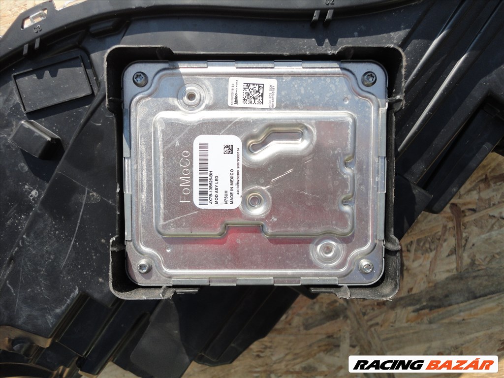 Ford Kuga Mk3 Full Led LÁMPA JÓ ÁLLAPOTBAN eladó lv4b13e016ah 6. kép