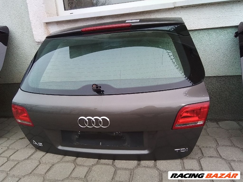 Audi A3 (8P) 1.8 TFSI sárvédő  6. kép