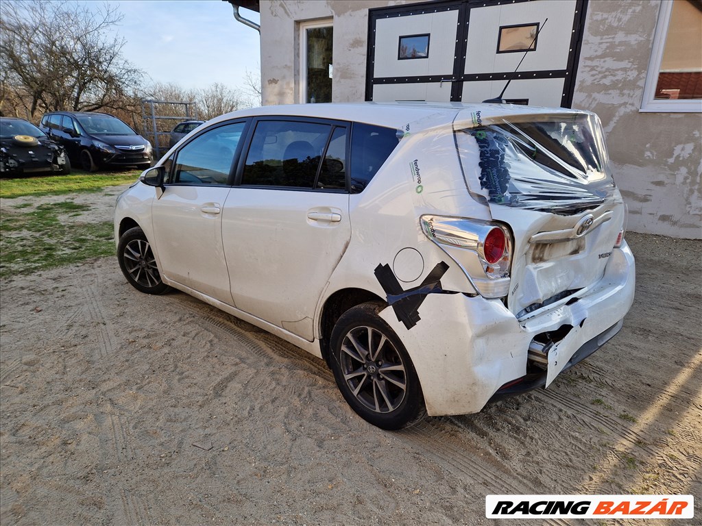 Toyota Verso Facelift 1.6 D4D 1WW bontott alkatrész, bontás, bontott jármű 5. kép