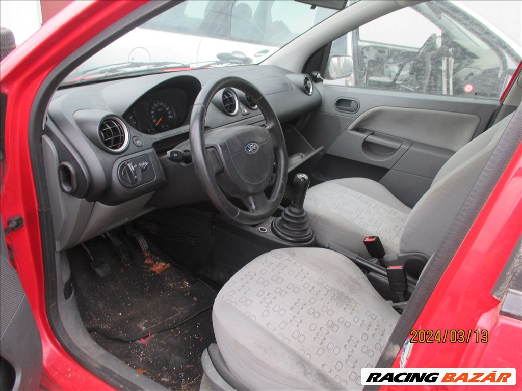 Ford Fiesta Mk5 bontott alkatrészei 5. kép
